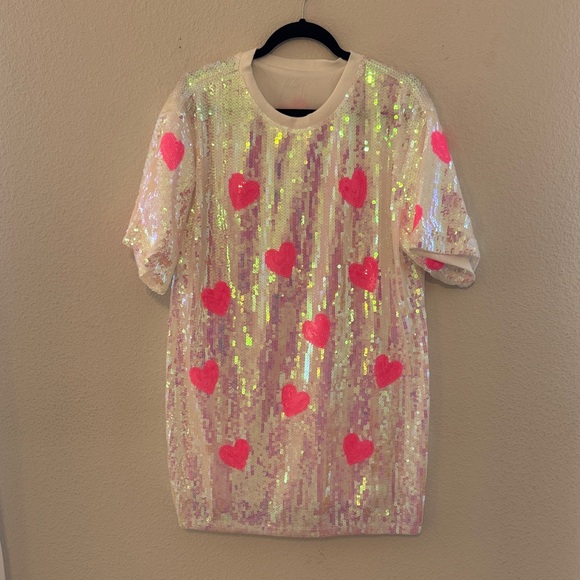 Tops - Sequin Heart Top